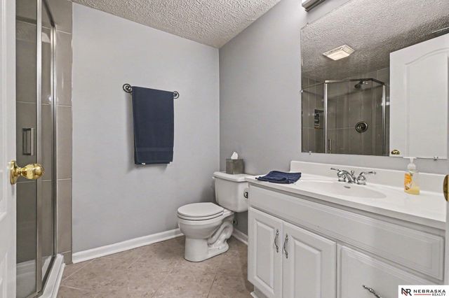 6007 N 147th Avenue, Omaha, NE 68116