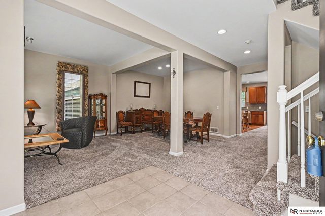 6007 N 147th Avenue, Omaha, NE 68116