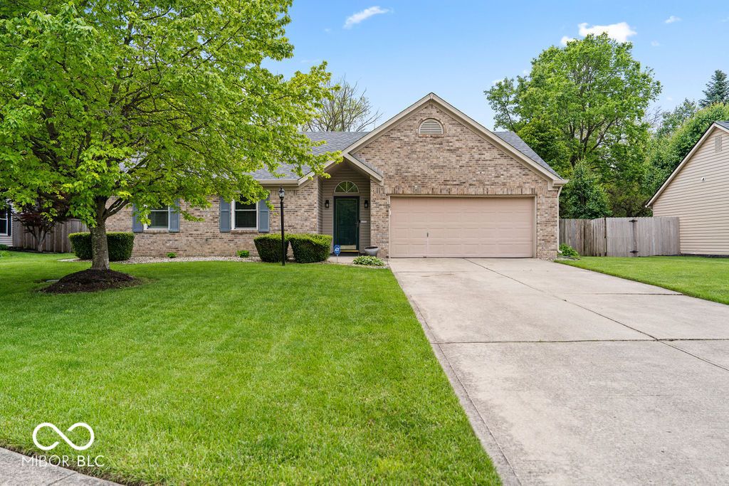 12645 Pine Grove Court, Indianapolis, IN 46236