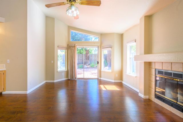 146 Mint Leaf Way, Sacramento, CA 95838