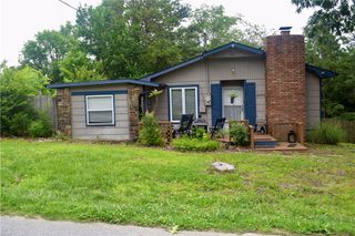 8096 Magnolia Lane, Rogers, AR 72756