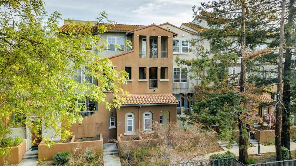 Image 3 of property listing at 1291 Marcello Dr, San Jose, CA 95131