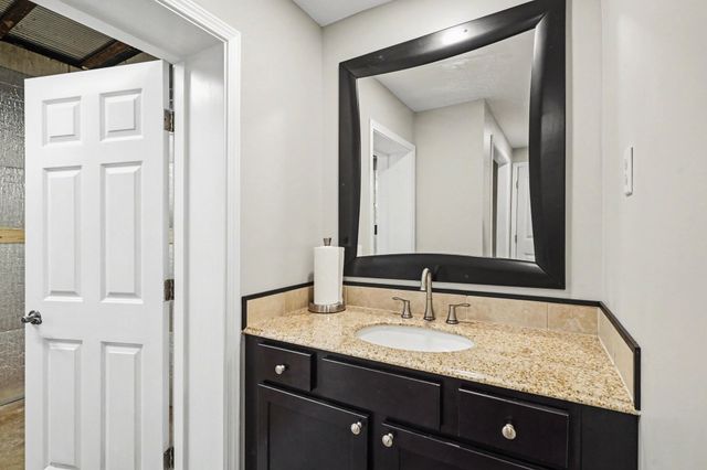 634 Bobbitt Rd, Ashland City, TN 37015