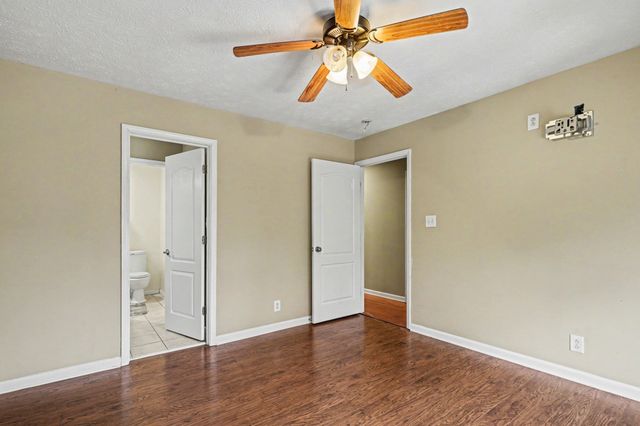 634 Bobbitt Rd, Ashland City, TN 37015