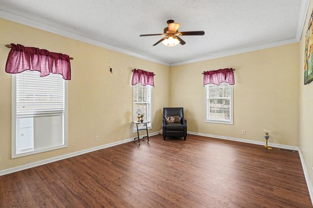 634 Bobbitt Rd, Ashland City, TN 37015