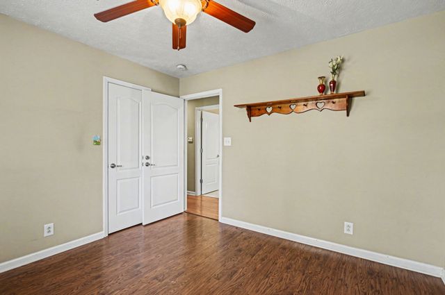 634 Bobbitt Rd, Ashland City, TN 37015