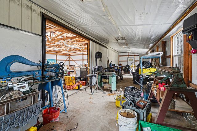 634 Bobbitt Rd, Ashland City, TN 37015