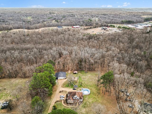 634 Bobbitt Rd, Ashland City, TN 37015