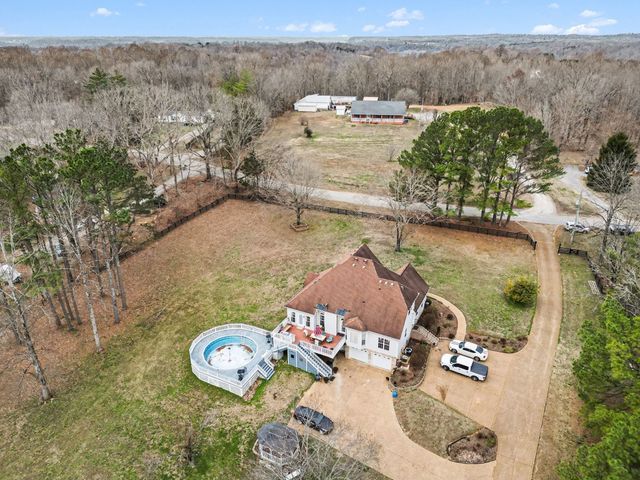 634 Bobbitt Rd, Ashland City, TN 37015