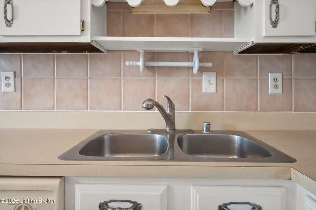 281 Overlook Acres, Brooks, KY 40109