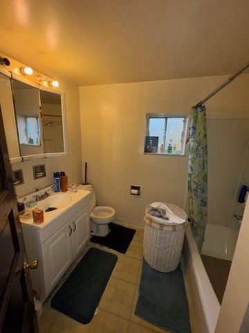 5446 Rosetta St, Garfield, PA 15206