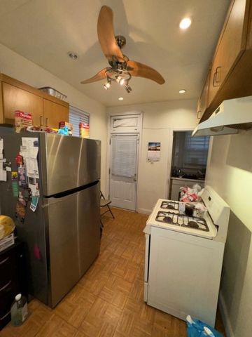 5446 Rosetta St, Garfield, PA 15206