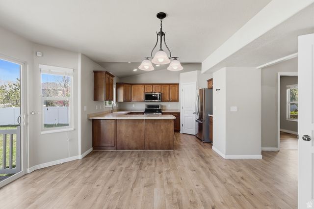 2068 W 1500 S, Woods Cross, UT 84087