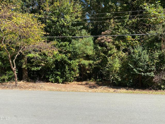 5026 Green Oak Drive, Durham, NC 27712