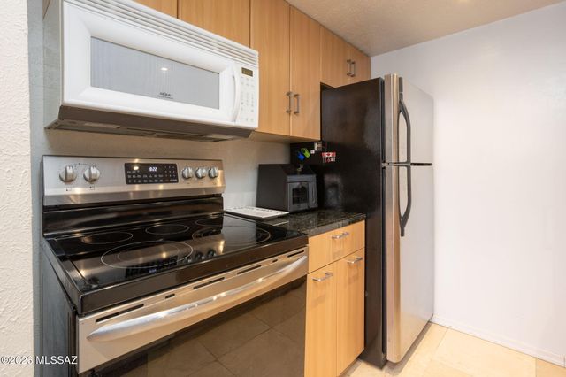 1620 N Wilmot Rd Unit D263, Tucson, AZ 85712