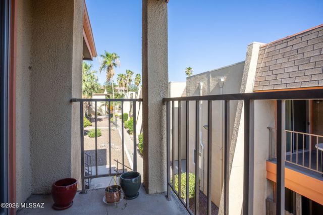 1620 N Wilmot Rd Unit D263, Tucson, AZ 85712