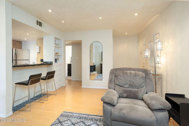 1620 N Wilmot Rd Unit D263, Tucson, AZ 85712