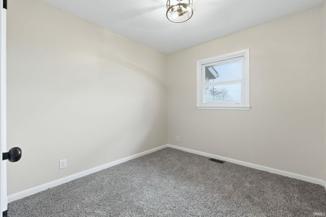 3900 N Salem Road, Decatur, IN 46733