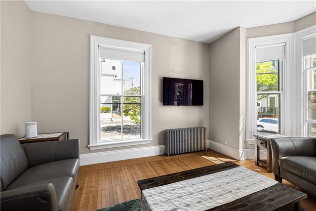 370 Thayer Street 4, Providence, RI 02906