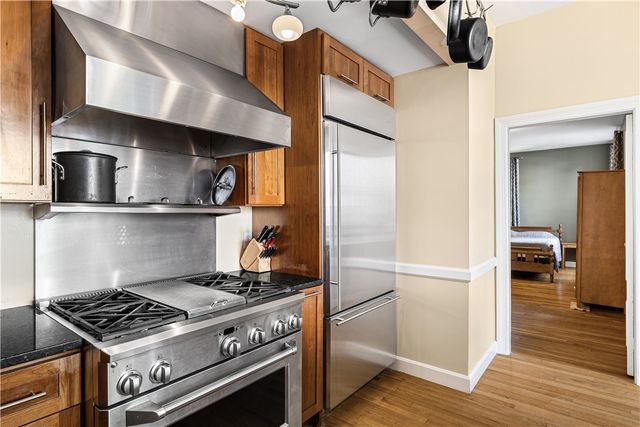 370 Thayer Street 4, Providence, RI 02906