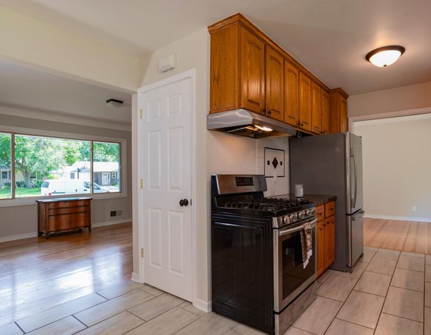 2327 Circle Drive, White Bear Lake, MN 55110