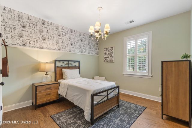 13833 Valley Oaks Drive, Olive Branch, MS 38654