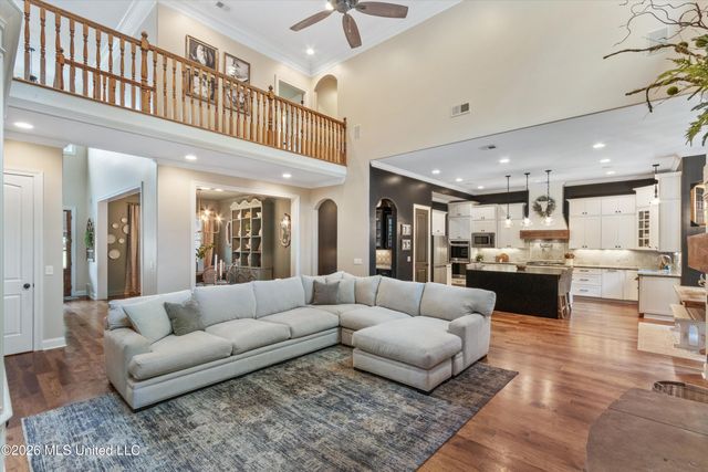 13833 Valley Oaks Drive, Olive Branch, MS 38654