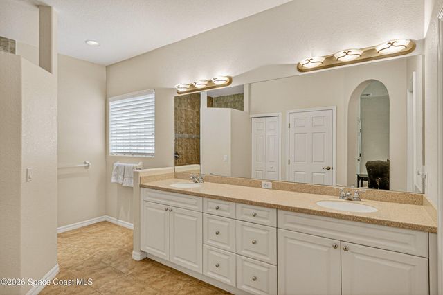 2553 Woodfield Circle, Melbourne, FL 32904