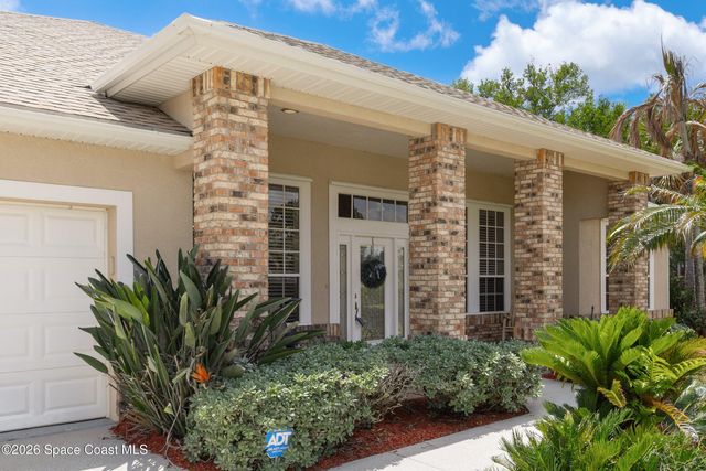 2553 Woodfield Circle, Melbourne, FL 32904