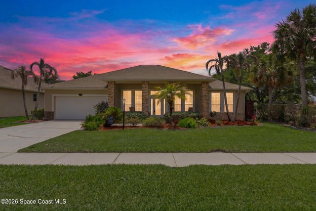 2553 Woodfield Circle, Melbourne, FL 32904
