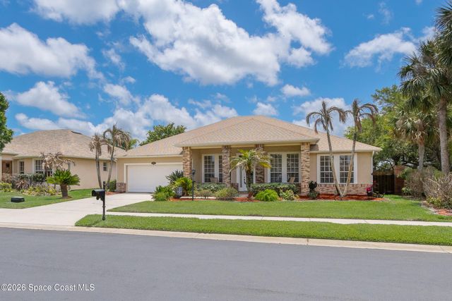 2553 Woodfield Circle, Melbourne, FL 32904