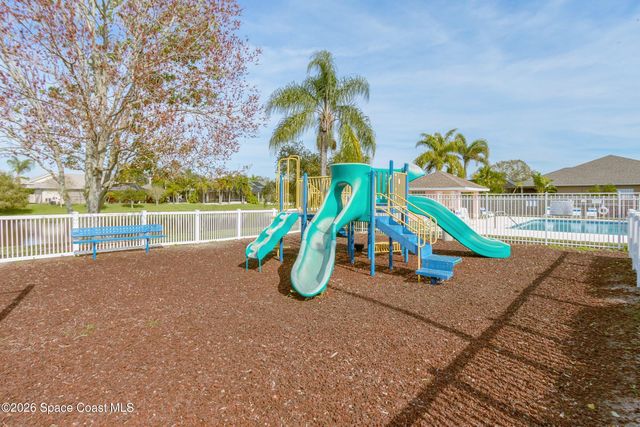 2553 Woodfield Circle, Melbourne, FL 32904