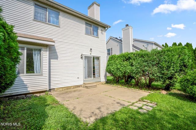 1909 Hartford Lane, Holland, OH 43528