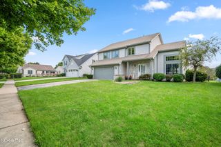 1909 Hartford Lane, Holland, OH 43528