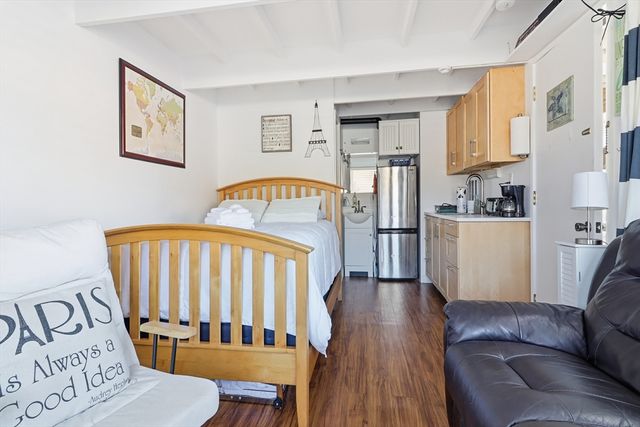 169 Shore Rd 15, Truro, MA 02652