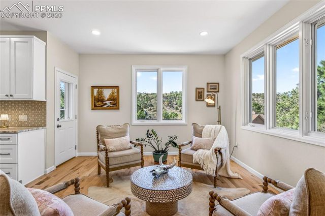 6265 Spurwood Drive, Colorado Springs, CO 80918