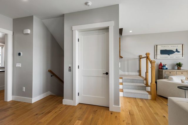 36 Little Bay Drive, Dover, NH 03820