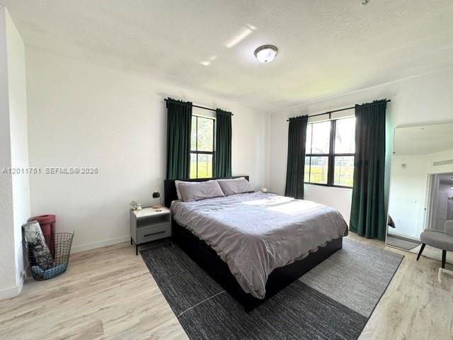 15650 SW 136th St 101, Miami, FL 33196