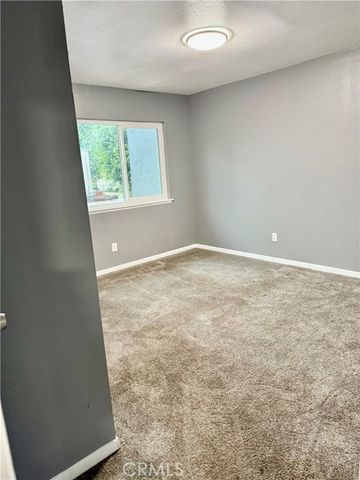 470 W Jackson, Rialto, CA 92376