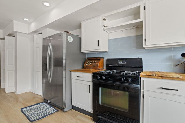 2834 Dove Meadow Drive, Garland, TX 75043