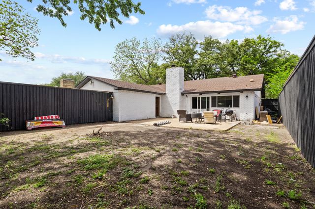 2834 Dove Meadow Drive, Garland, TX 75043