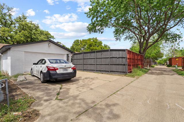 2834 Dove Meadow Drive, Garland, TX 75043