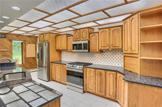 481 Chicora Fenelton Road, Donegal, PA 16025