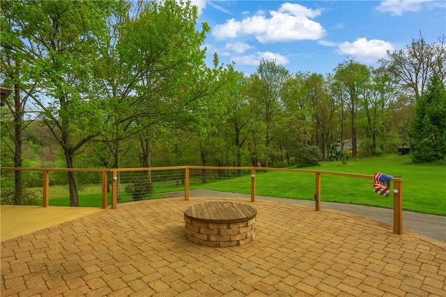 481 Chicora Fenelton Road, Donegal, PA 16025