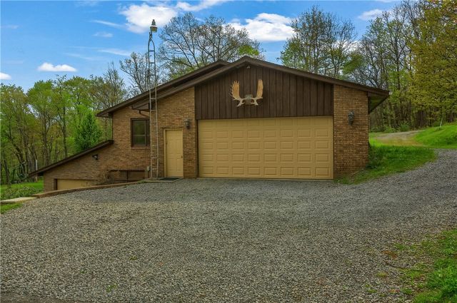 481 Chicora Fenelton Road, Donegal, PA 16025