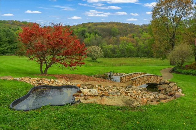481 Chicora Fenelton Road, Donegal, PA 16025