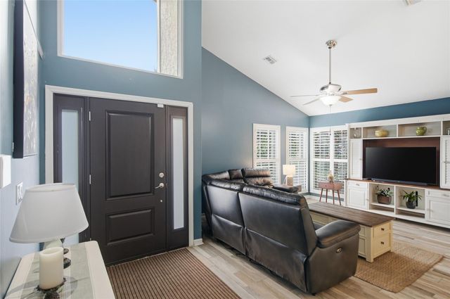 2727 NW Florida Ave, Stuart, FL 34994