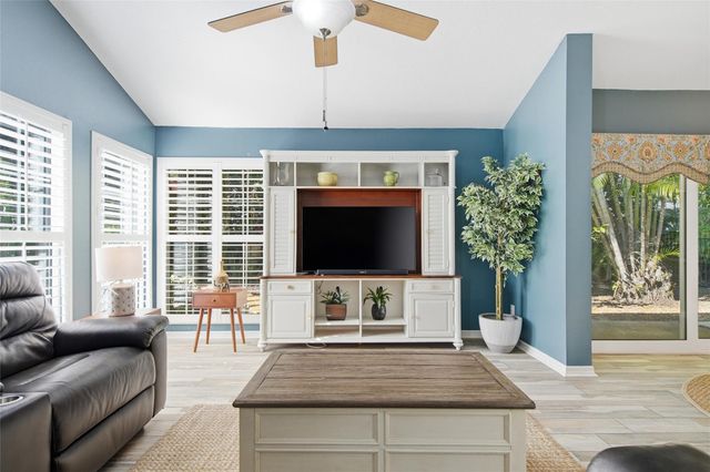 2727 NW Florida Ave, Stuart, FL 34994