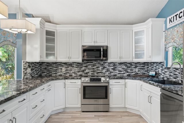 2727 NW Florida Ave, Stuart, FL 34994