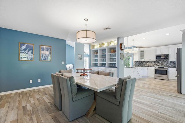 2727 NW Florida Ave, Stuart, FL 34994